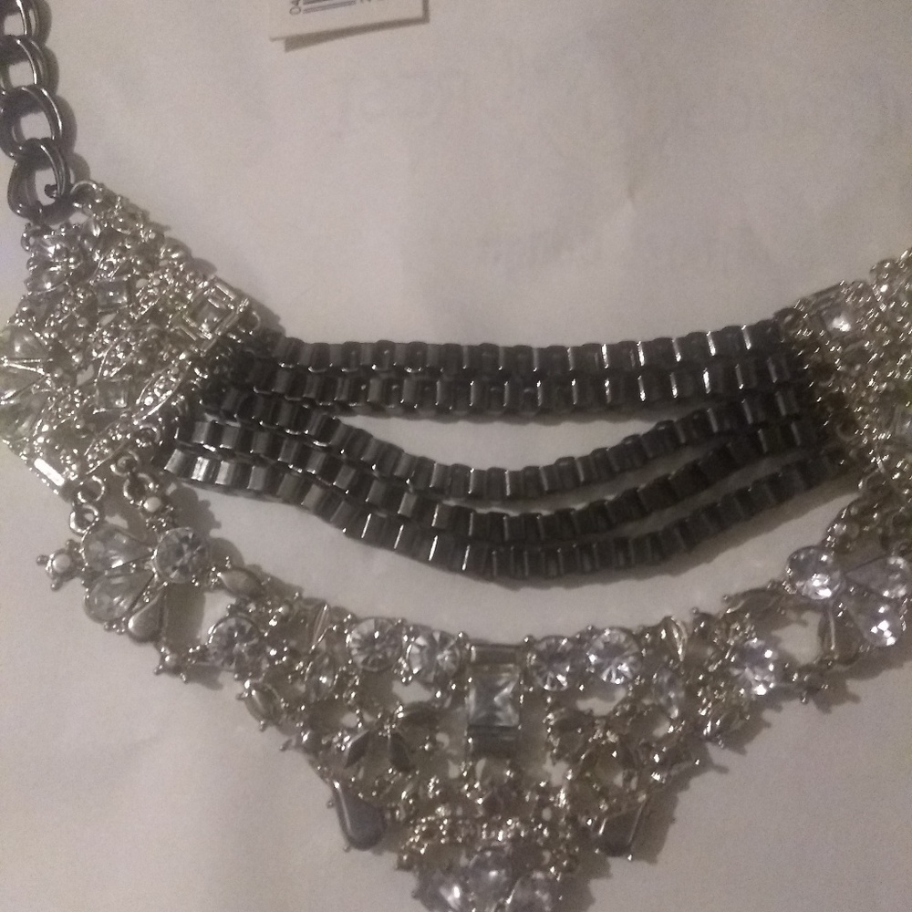 Multi Layer Adjustable Statement Necklace.Missing - image 3